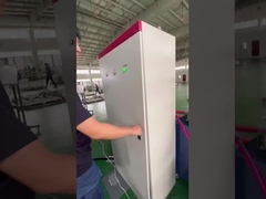 Wyświetlacz dynamometru podwozia w elektrycznej szafce sterującej