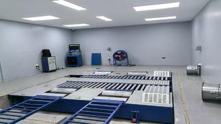 Maszyna hamownia 4WD marki Cartesy dostarczana do Ugandy i pomyślnie zainstalowana, przyciąga wiele oczu