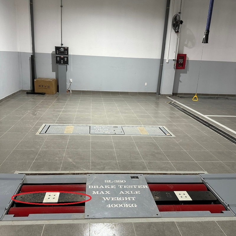 Kartesykj Roller Brake Tester With Axle Load Air Bag Lift For Car 4000kg Vehicle Test Line Equipme rocznego badania pojazdu
