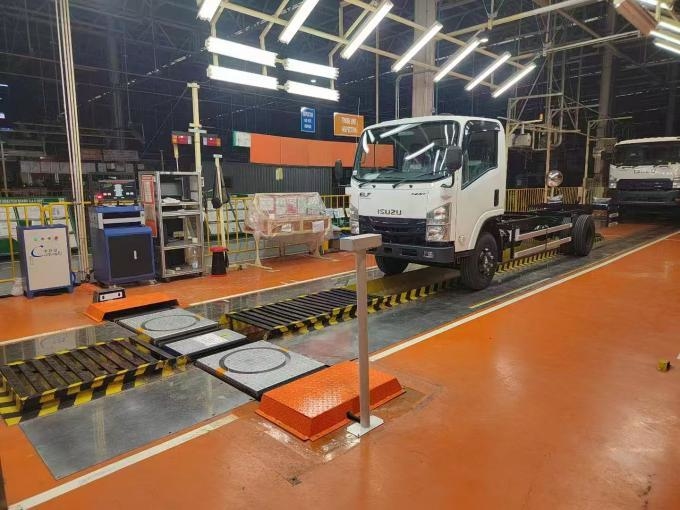 CTZJ-15 Pojazdy ciężarowe Wzór kierownictwa pojazdu Tester obciążenia 15T z narzędziem sterowania LCD z ekranem dotykowym