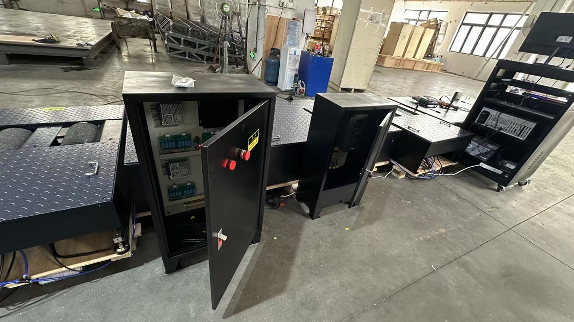 Linia testowa motocykli dwukołowych, siła hamowania, obciążenie osi, prędkościomierz, zaciski, ustawienie kół, tester świateł