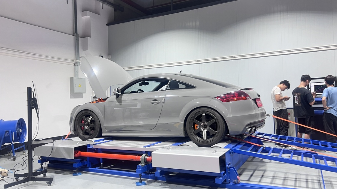 CTDCG-3-4WD  Hamownia podwoziowa do testowania pojazdów 4WD, maszyna do pomiaru mocy silnika, hamownia obciążeniowa z prądem wirowym 1000 KM, jeden wolny wałek