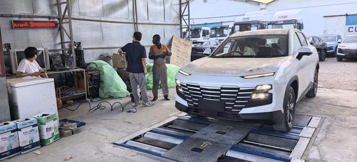 Kartesy marki Kenia przypadek 5-w-1 tester hamulców rolkowych z 4000kg osi ładunek boczny przeskok speedometru tester zawieszenia