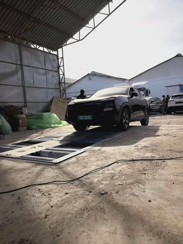 Kartesy marki Kenia przypadek 5-w-1 tester hamulców rolkowych z 4000kg osi ładunek boczny przeskok speedometru tester zawieszenia