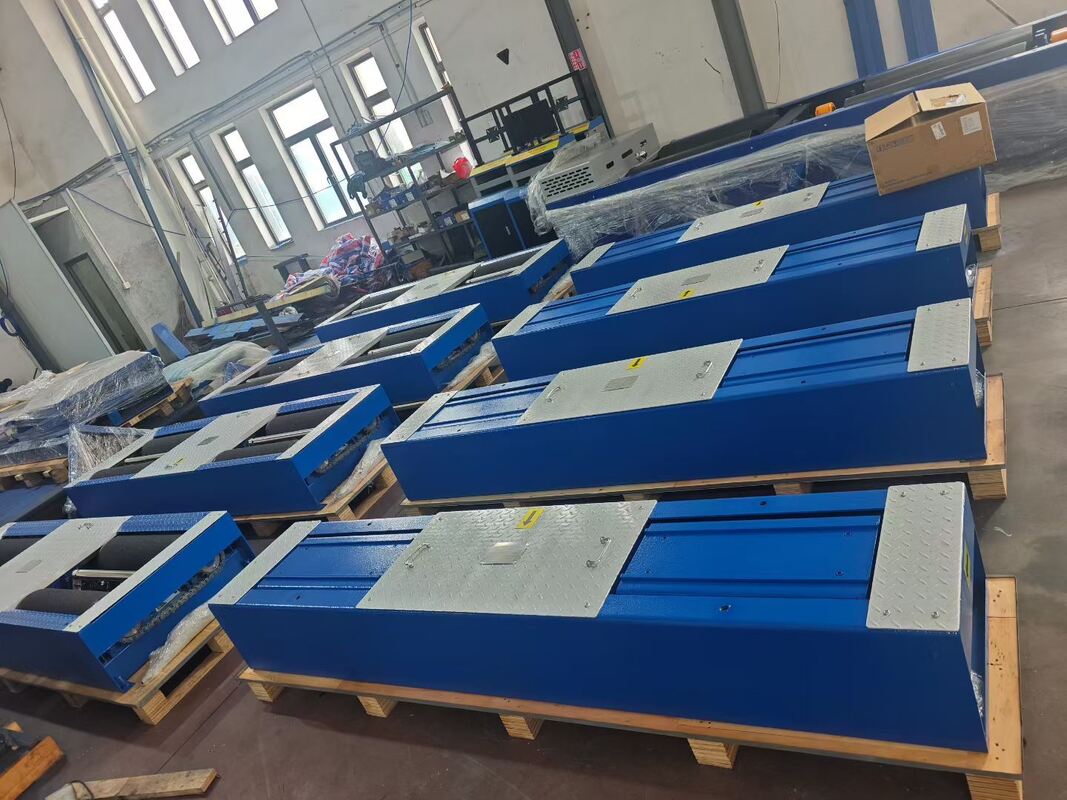 Cartesy Cartesykj 4T Tester zawieszenia obciążenia samochodu z konstrukcją o niskim poziomie wibracji hałasu do testowania wydajności zawieszenia pojazdu
